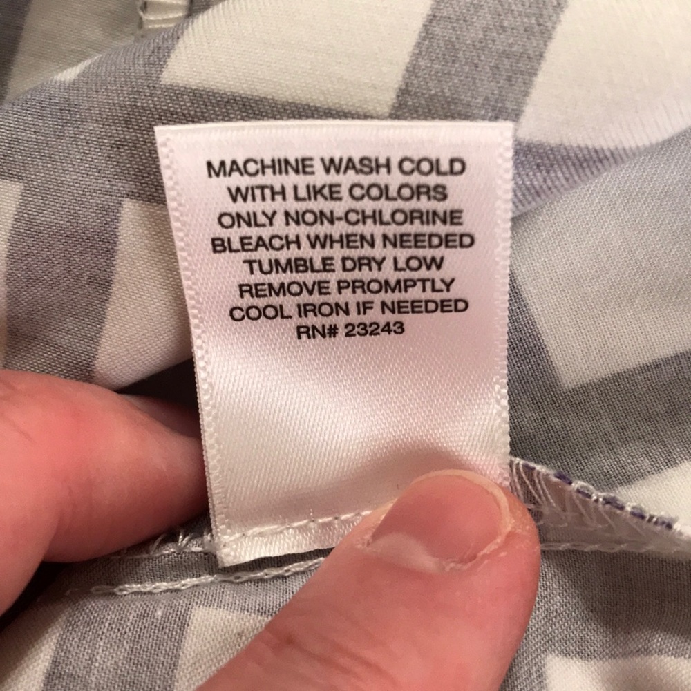 Fun purple and white shirt NWT size XS - Picture 5 of 5